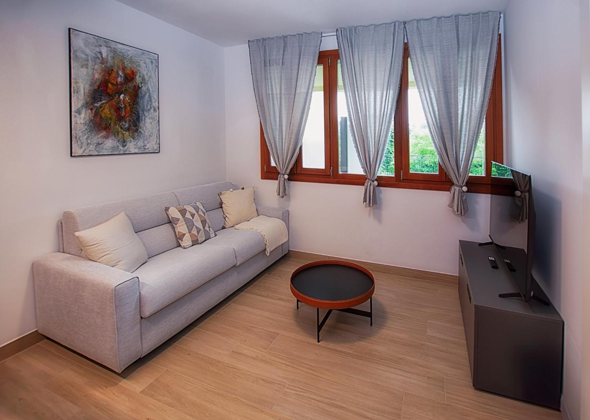 Hotel Residence Dolcenero ซานดาเนียลเล เดล ฟรีอูลี ภายนอก รูปภาพ